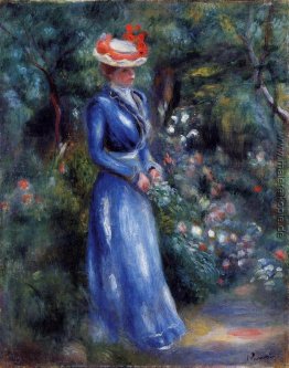 Frau in einem blauen Kleid, stehend im Garten von Saint Cloud