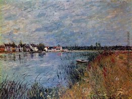 Riverbank in Saint Mammes