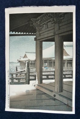 Schneefall am Kiyomizu-Tempel, Kyoto