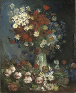 Stillleben mit Wiesenblumen und Rosen